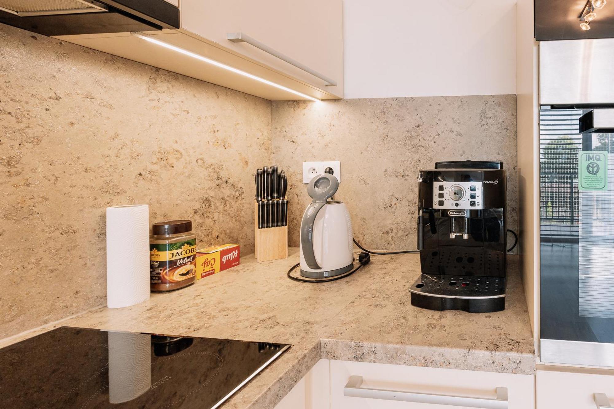 Sunrise Apartments Сенец Экстерьер фото